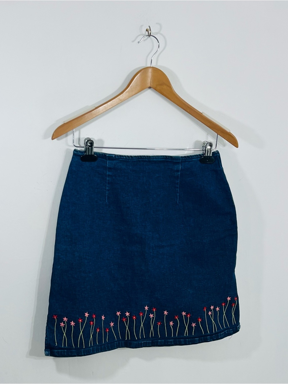Route 66 Vintage Stretch Fitch Jean Skirt Floral Embroidered Hem Sz 7/8 Y2K Boho